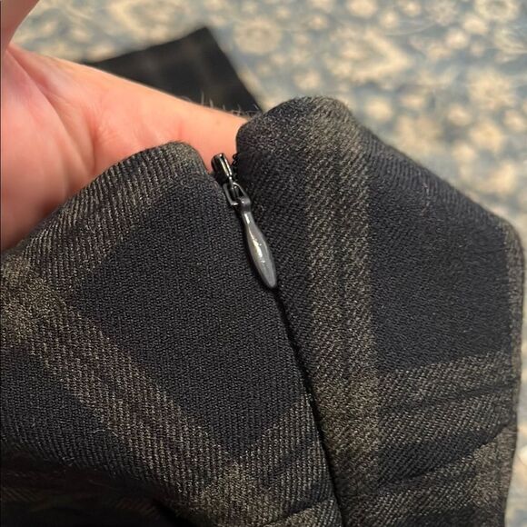 Cabi Connery Plaid Side Zipper Cropped Preppy Academia Pants Office Modern - Picture 9 of 13